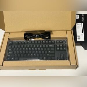 Unused REALFORCE Topre R3SD11 USB Keyboard - Black